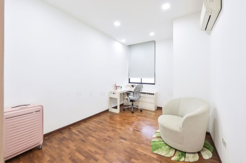 The Summit, 451 Upper East Coast Road, 3 Bedrooms, 1,249 sqft, Condominium For Rent, by Joan Cheng, 500150453 - Study - PropertyGuru.com.sg