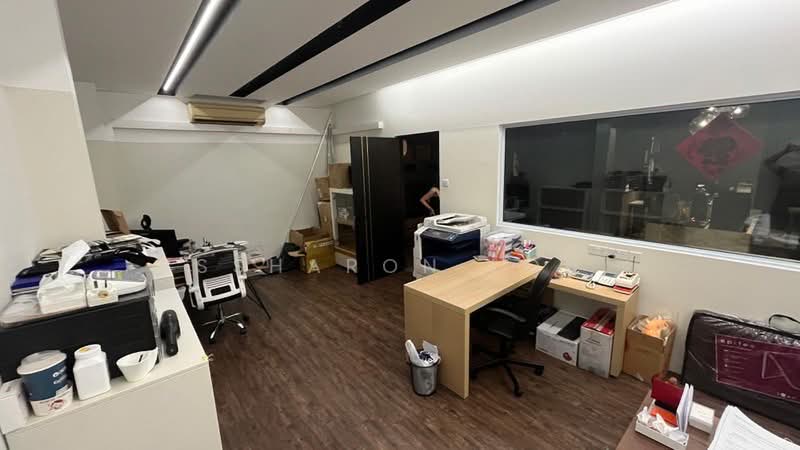 Ubi Techpark, 10 Ubi Crescent, 1,022 sqft, Light Industrial (B1) For Rent, by Ssharon Loh, 500150457 - CommercialGuru.com.sg