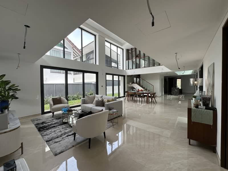 Brand New Bungalow in Braddell Heights, Matlock Rise / Clifton Vale / Sommerville Road, 6 Bedrooms, 8,970 sqft, Detached House For Sale, by Jason Choo 朱均庭, 500150464 - Living Room - PropertyGuru.com.sg