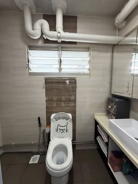 619 Woodlands Drive 52, 619 Woodlands Drive 52, 3 Bedrooms, 1,022 sqft, HDB Flat For Sale, by Rusydi Yusoff, 500150473 - Bathroom - PropertyGuru.com.sg