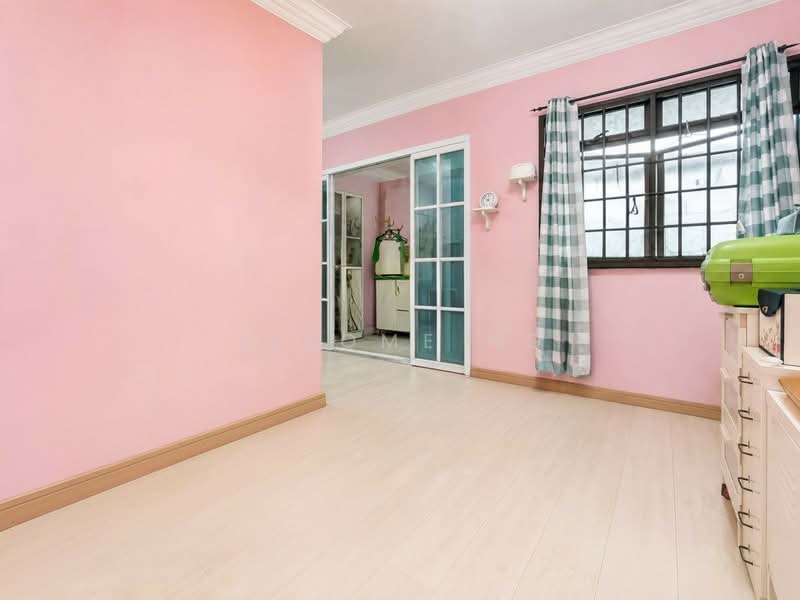 148 Rivervale Crescent, 148 Rivervale Crescent, 3 Bedrooms, 1,313 sqft, HDB Flat For Sale, by Jerome Ng, 500150477 - Common Bedroom 1 view 2 - PropertyGuru.com.sg