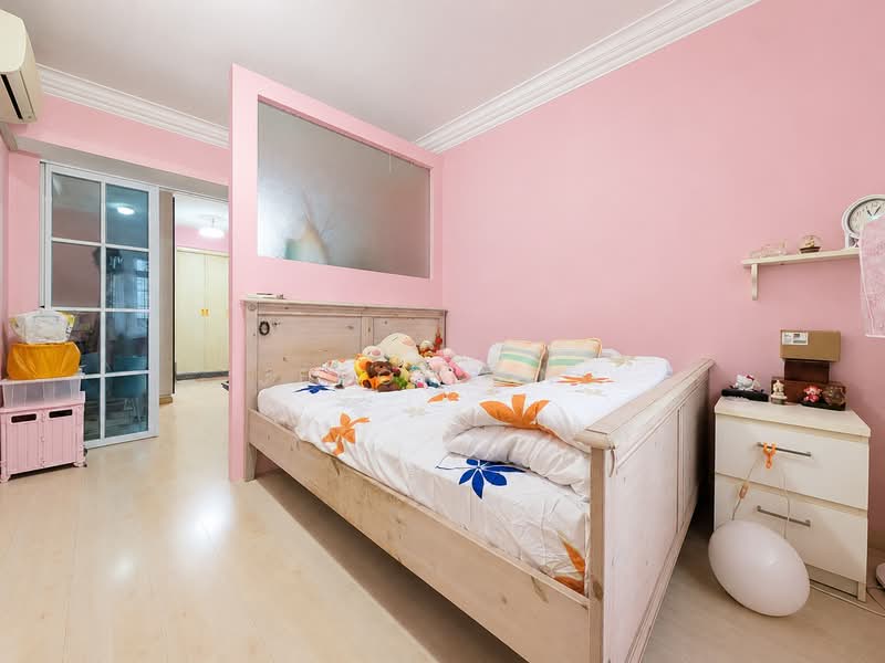 148 Rivervale Crescent, 148 Rivervale Crescent, 3 Bedrooms, 1,313 sqft, HDB Flat For Sale, by Jerome Ng, 500150477 - Master Bedroom - PropertyGuru.com.sg