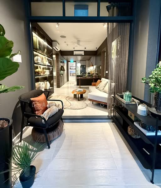 The Continuum, 1-8 Thiam Siew Avenue, 2 Bedrooms, 721 sqft, Condominium For Sale, by Darren Goh, 500150485 - Balcony - PropertyGuru.com.sg