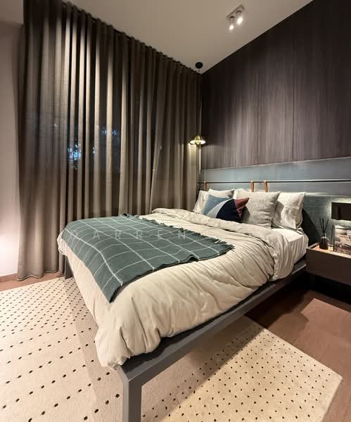 The Continuum, 1-8 Thiam Siew Avenue, 2 Bedrooms, 721 sqft, Condominium For Sale, by Darren Goh, 500150485 - Common Bedroom - PropertyGuru.com.sg