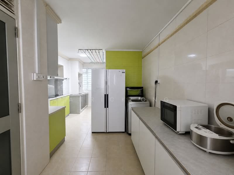 106 Simei Street 1, 106 Simei Street 1, 3 Bedrooms, 1,119 sqft, HDB Flat For Sale, by Patrick Ong, 500150489 - Kitchen - PropertyGuru.com.sg