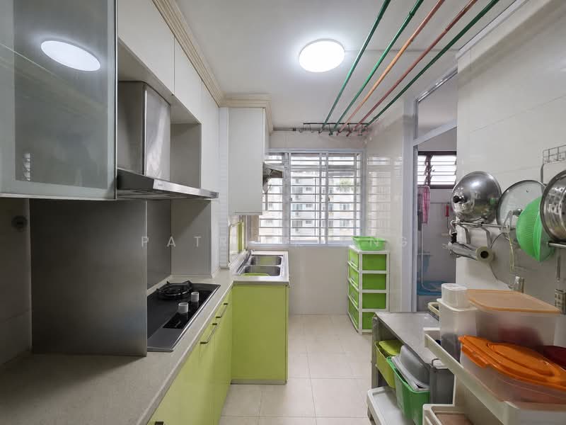 106 Simei Street 1, 106 Simei Street 1, 3 Bedrooms, 1,119 sqft, HDB Flat For Sale, by Patrick Ong, 500150489 - Kitchen - PropertyGuru.com.sg