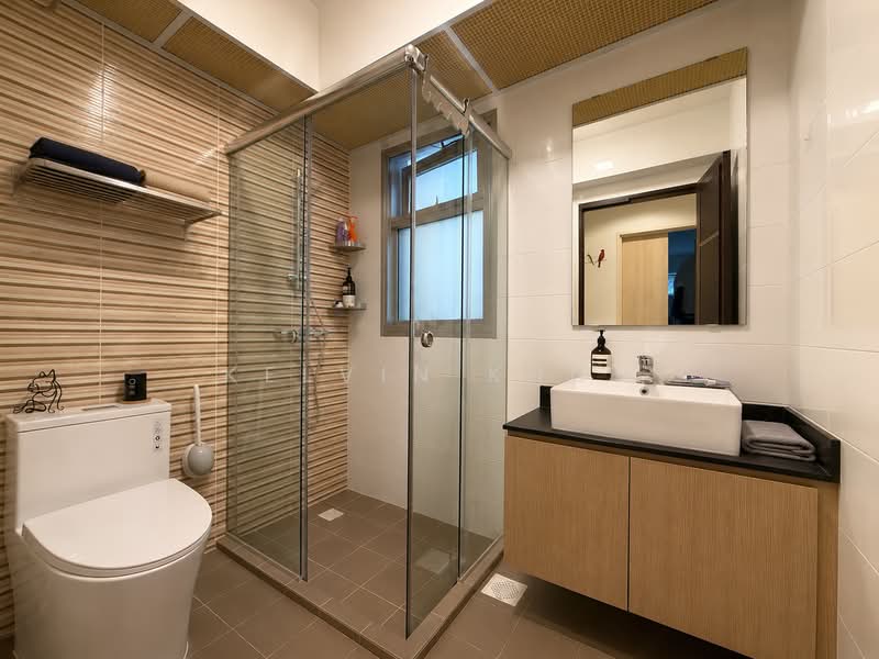 440C Bukit Batok West Avenue 8, 440C Bukit Batok West Avenue 8, 3 Bedrooms, 1,205 sqft, HDB Flat For Sale, by Kelvin Khor, 500150491 - Bathroom - PropertyGuru.com.sg