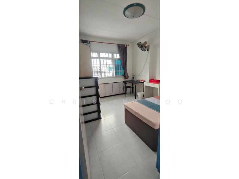 619 Woodlands Drive 52, 619 Woodlands Drive 52, 3 Bedrooms, 1,001 sqft, HDB Flat For Sale, by Christina Koo, 500150508 - Bedroom - PropertyGuru.com.sg