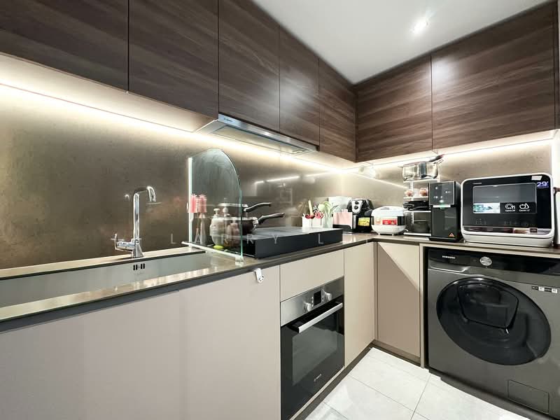 Le Quest, 10 Bukit Batok Street 41, 3 Bedrooms, 936 sqft, Condominium For Rent, by Larry Lee, 500150517 - Kitchen - PropertyGuru.com.sg
