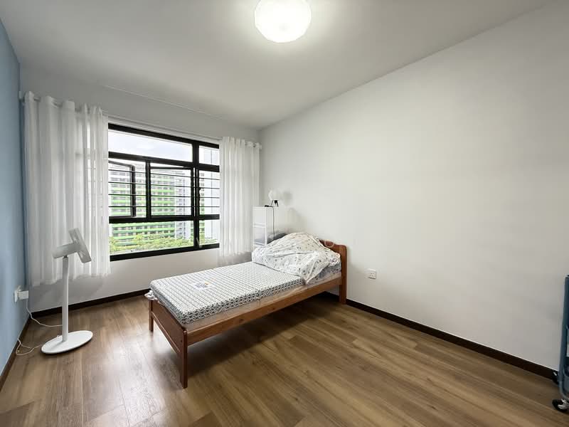 608C Tampines North Drive 1, 608C Tampines North Drive 1, 2 Bedrooms, 720 sqft, HDB Flat For Rent, by Val Goi, 500150520 - Bedroom - PropertyGuru.com.sg