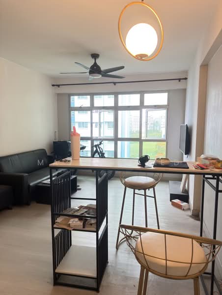 782B Woodlands Crescent, 782B Woodlands Crescent, 3 Bedrooms, 990 sqft, HDB Flat For Sale, by Masz Hameed, 500150525 - Living Room - PropertyGuru.com.sg