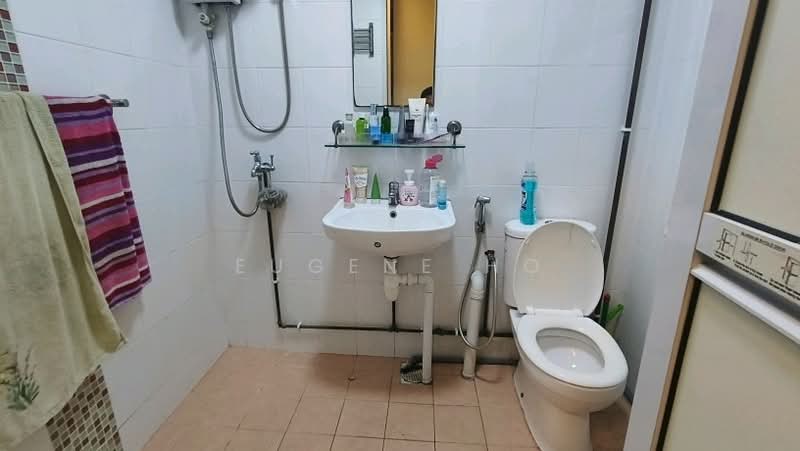 101 Potong Pasir Avenue 1, 101 Potong Pasir Avenue 1, 2 Bedrooms, 893 sqft, HDB Flat For Rent, by Eugene Ho, 500150539 - PropertyGuru.com.sg