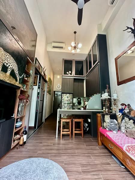 Hillsta, 68 Phoenix Road, 1 Bedroom, 613 sqft, Condominium For Sale, by Kavin Kuah, 500150553 - Living Room - PropertyGuru.com.sg