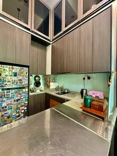 Hillsta, 68 Phoenix Road, 1 Bedroom, 613 sqft, Condominium For Sale, by Kavin Kuah, 500150553 - Kitchen - PropertyGuru.com.sg