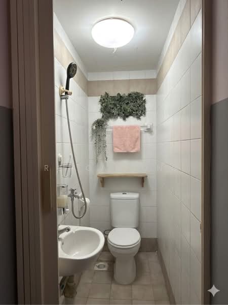 Regent Grove, 50 Choa Chu Kang North 7, 3 Bedrooms, 1,163 sqft, Condominium For Sale, by Reagan Ong, 500150574 - PropertyGuru.com.sg