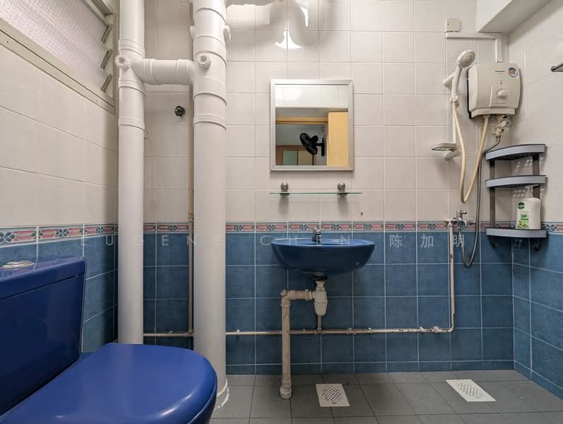 105A Edgefield Plains, 105A Edgefield Plains, 3 Bedrooms, 968 sqft, HDB Flat For Sale, by Eugene Chen 陈加明, 500150580 - Bathroom - PropertyGuru.com.sg