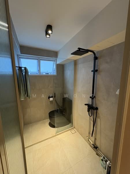 129 Geylang East Avenue 2, 129 Geylang East Avenue 2, Room Rental, 255 sqft, HDB Flat For Rent, by May Wong, 500150581 - Bathroom - PropertyGuru.com.sg