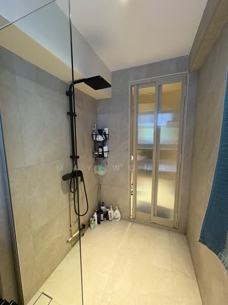 129 Geylang East Avenue 2, 129 Geylang East Avenue 2, Room Rental, 255 sqft, HDB Flat For Rent, by May Wong, 500150581 - Bathroom - PropertyGuru.com.sg