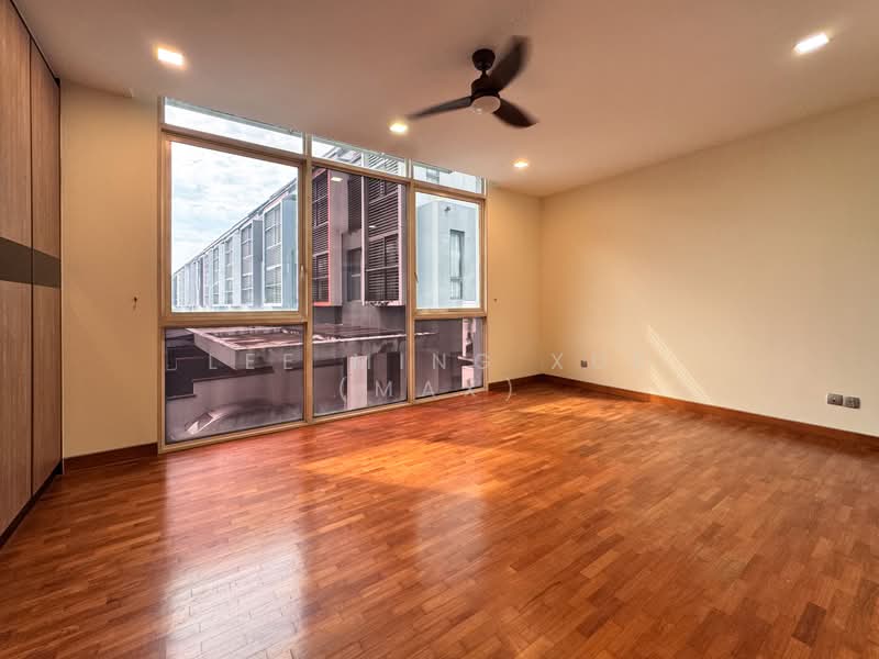 Springside Avenue, Springside Avenue, 6 Bedrooms, 4,000 sqft, Terraced House For Sale, by Lee Ming Xue (Max), 500150583 - Interior - PropertyGuru.com.sg