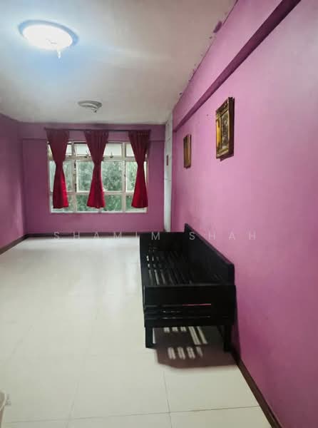 424C Yishun Avenue 11, 424C Yishun Avenue 11, 3 Bedrooms, 990 sqft, HDB Flat For Sale, by Shamim Shah, 500150584 - Living Room - PropertyGuru.com.sg