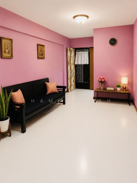 424C Yishun Avenue 11, 424C Yishun Avenue 11, 3 Bedrooms, 990 sqft, HDB Flat For Sale, by Shamim Shah, 500150584 - Living Room - PropertyGuru.com.sg