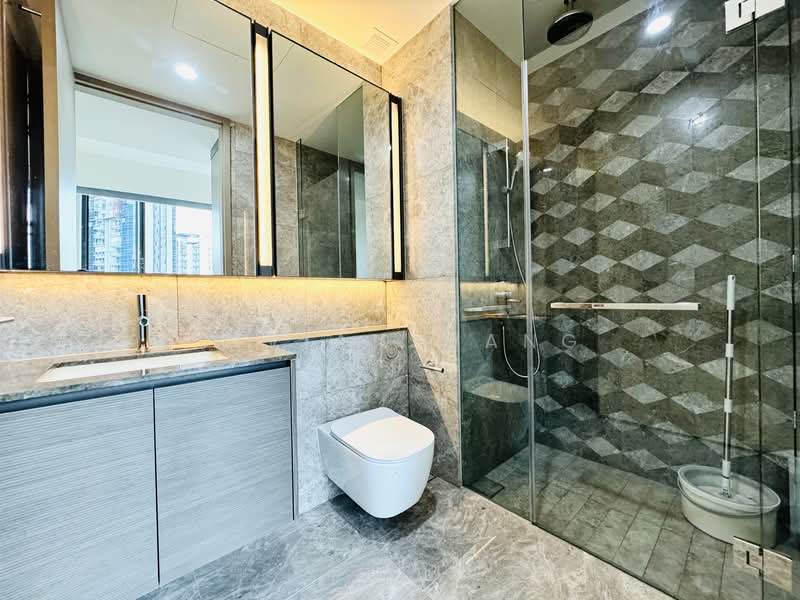Leedon Green, 30 Leedon Heights, 2 Bedrooms, 710 sqft, Condominium For Sale, by Vivian Wang, 500150586 - Bathroom - PropertyGuru.com.sg