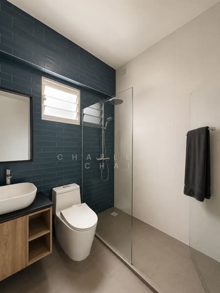 296C Bukit Batok Street 22, 296C Bukit Batok Street 22, 3 Bedrooms, 990 sqft, HDB Flat For Sale, by Charlene Chai, 500150599 - Bathroom - PropertyGuru.com.sg