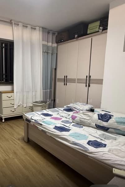 451 Hougang Avenue 10, 451 Hougang Avenue 10, 3 Bedrooms, 1,119 sqft, HDB Flat For Rent, by June Lim, 500150601 - Bedroom - PropertyGuru.com.sg