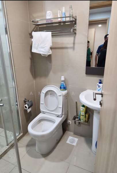 Forestville, 48 Woodlands Drive 16, Studio, 441 sqft, Executive Condominium For Rent, by Amy Tan, 500150608 - Bathroom - PropertyGuru.com.sg