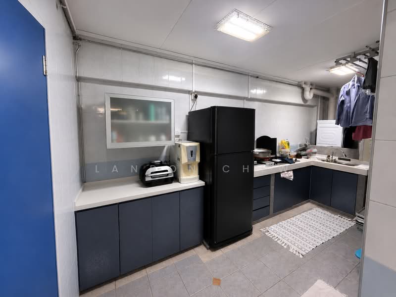 186C Rivervale Drive, 186C Rivervale Drive, 3 Bedrooms, 1,184 sqft, HDB Flat For Sale, by Landon Chew, 500150611 - Kitchen - PropertyGuru.com.sg