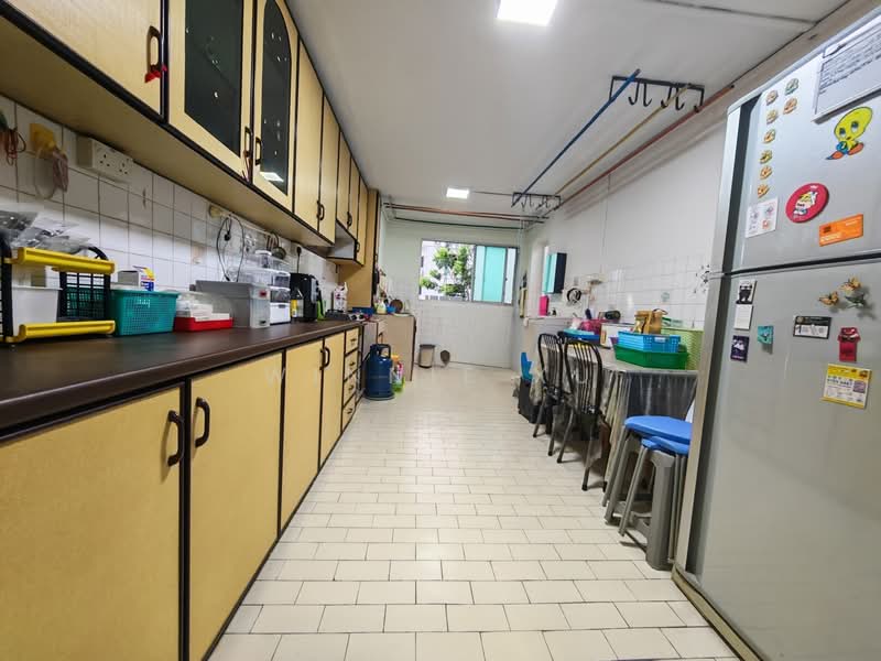 148 Woodlands Street 13, 148 Woodlands Street 13, 2 Bedrooms, 732 sqft, HDB Flat For Sale, by Winnie Xu, 500150626 - Kitchen - PropertyGuru.com.sg