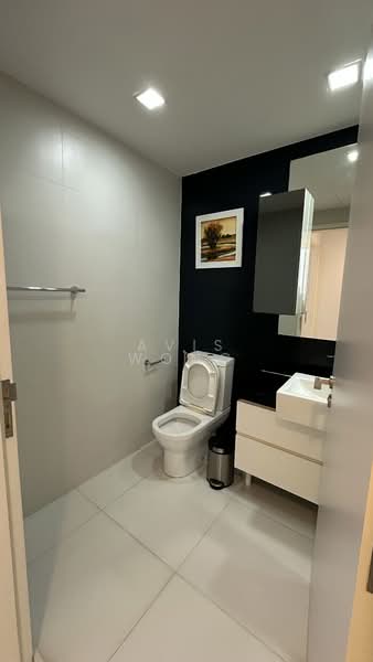 The Interlace, 186 Depot Road, 2 Bedrooms, 1,055 sqft, Condominium For Rent, by Avis Wong, 500150628 - Bathroom - PropertyGuru.com.sg