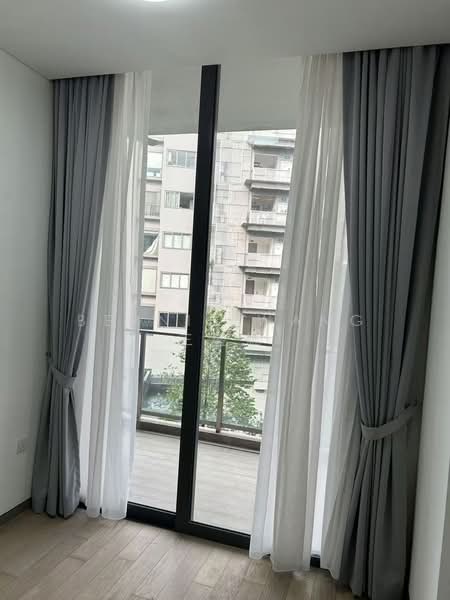 Robin Residences, 5 Robin Drive, 2 Bedrooms, 829 sqft, Condominium For Rent, by Bernie Wang 王盛雄, 500150631 - Balcony - PropertyGuru.com.sg
