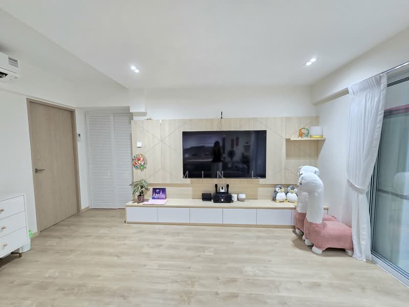 106 Pasir Ris Street 12, 106 Pasir Ris Street 12, 4 Bedrooms, 1,377 sqft, HDB Flat For Sale, by Jassmin Lee, 500150642 - Living Room - PropertyGuru.com.sg