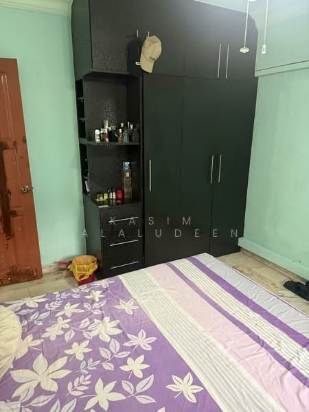516 Jurong West Street 52, 516 Jurong West Street 52, 3 Bedrooms, 1,187 sqft, HDB Flat For Sale, by Kasim Jalaludeen, 500150647 - Bedroom - PropertyGuru.com.sg