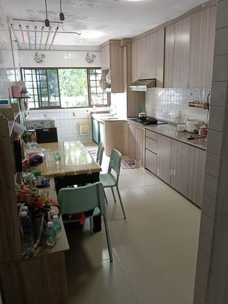 516 Jurong West Street 52, 516 Jurong West Street 52, 3 Bedrooms, 1,187 sqft, HDB Flat For Sale, by Kasim Jalaludeen, 500150647 - Kitchen - PropertyGuru.com.sg