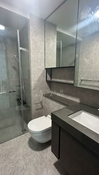 Avenue South Residence, 13 Silat Avenue, 2 Bedrooms, 689 sqft, Condominium For Sale, by Kavin Kuah, 500150650 - Bathroom - PropertyGuru.com.sg