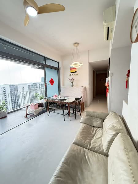 The Skywoods, 1 Dairy Farm Heights, 3 Bedrooms, 1,044 sqft, Condominium For Rent, by Julian Li, 500150651 - Living Room - PropertyGuru.com.sg