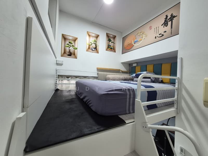 Royce Residences, 8 Lorong 6 Geylang, 2 Bedrooms, 721 sqft, Condominium For Rent, by Judy Tan, 500150652 - Bedroom - PropertyGuru.com.sg
