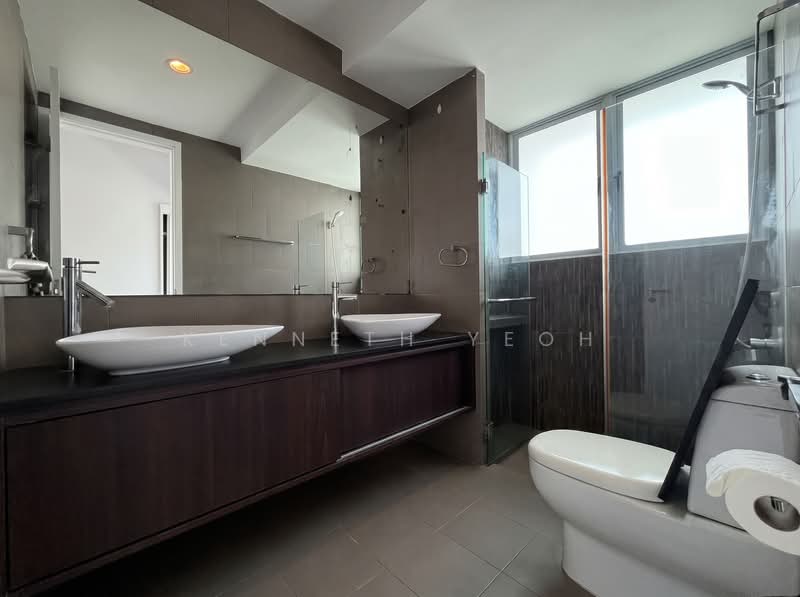 Residences @ Jansen, 29 Jansen Road, 4 Bedrooms, 1,615 sqft, Condominium For Sale, by Kenneth Yeoh, 500150661 - Bathroom - PropertyGuru.com.sg