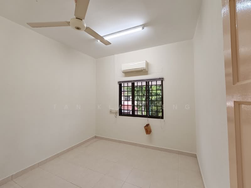 Jalan Rabu, Jalan Rabu, 4 Bedrooms, 2,500 sqft, Semi-Detached House For Rent, by Tan Kiat Beng, 500150666 - Interior - PropertyGuru.com.sg