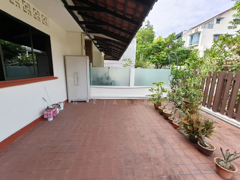 Jalan Rabu, Jalan Rabu, 4 Bedrooms, 2,500 sqft, Semi-Detached House For Rent, by Tan Kiat Beng, 500150666 - Exterior - PropertyGuru.com.sg