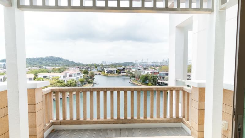 The Berth by the Cove, 216 Ocean Drive, 4 Bedrooms, 3,089 sqft, Condominium For Sale, by Sharon Jany, 500150668 - Balcony - PropertyGuru.com.sg