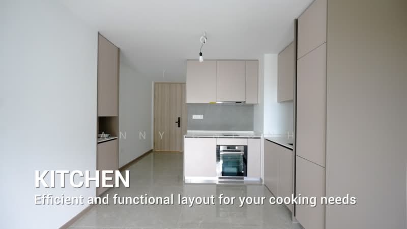 Sengkang Grand Residences, 74 Compassvale Bow, 2 Bedrooms, 764 sqft, Condominium For Sale, by Anny Chionh, 500150669 - Kitchen - PropertyGuru.com.sg