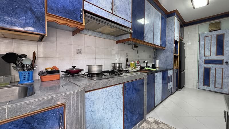 614 Senja Road, 614 Senja Road, 3 Bedrooms, 979 sqft, HDB Flat For Sale, by Eric Yeo, 500150670 - Kitchen - PropertyGuru.com.sg