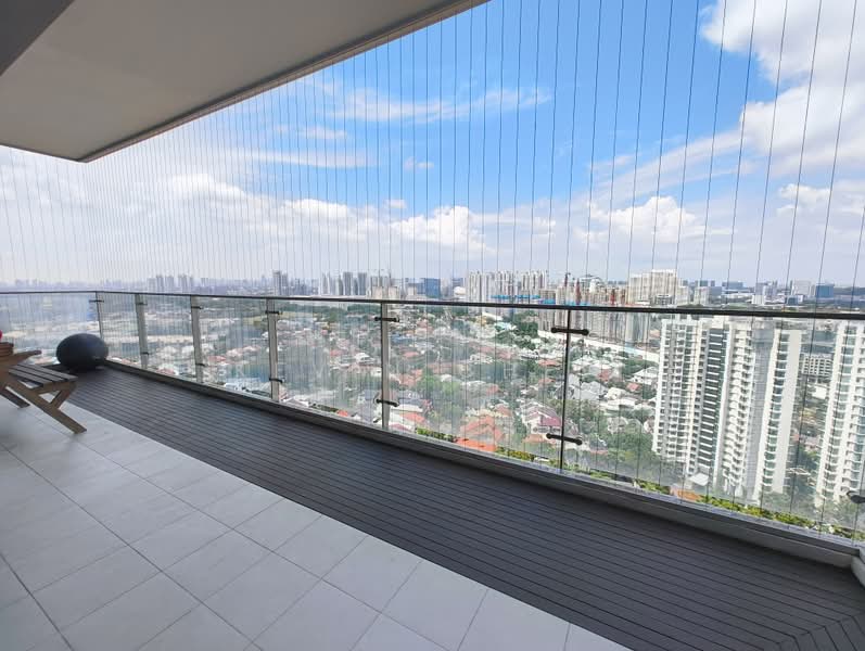 The Trizon, 2 Ridgewood Close, 4 Bedrooms, 2,185 sqft, Condominium For Rent, by Kevin Chew, 500150672 - Balcony - PropertyGuru.com.sg