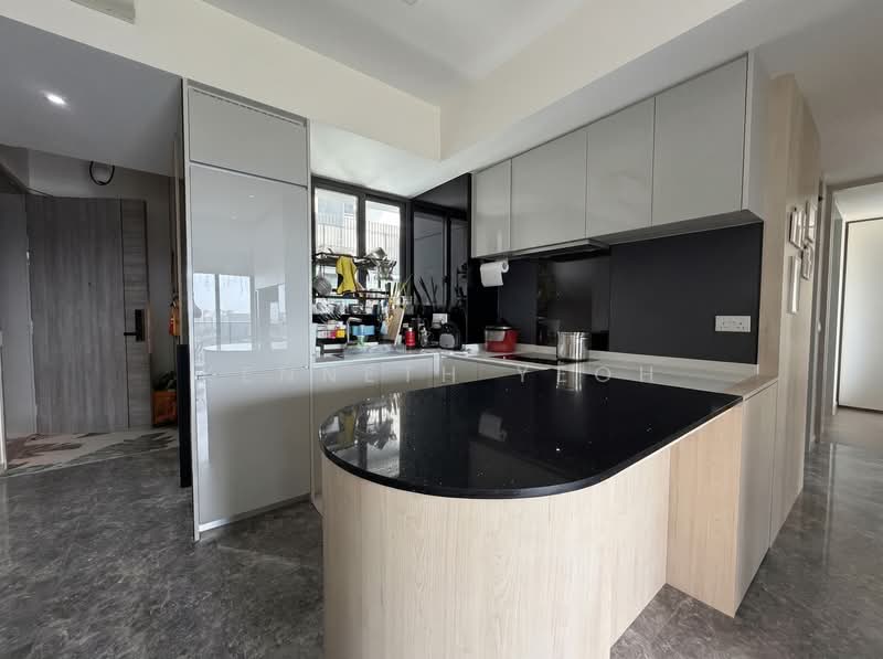 Margaret Ville, 20 Margaret Drive, 2 Bedrooms, 829 sqft, Apartment For Sale, by Kenneth Yeoh, 500150676 - Kitchen - PropertyGuru.com.sg