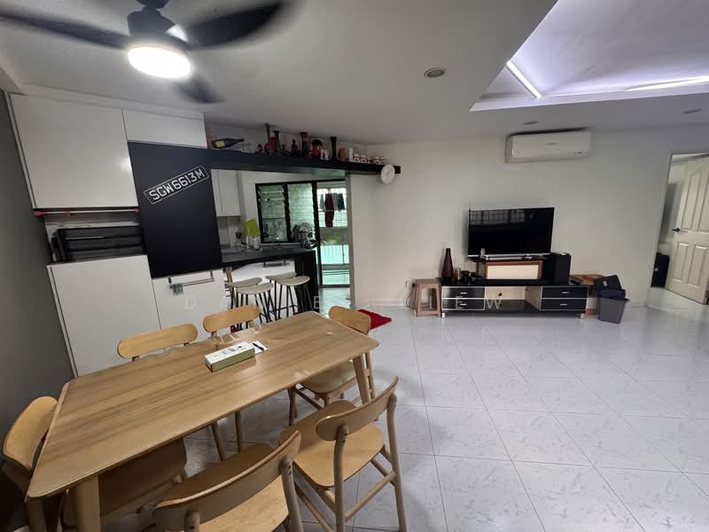 450 Bukit Panjang Ring Road, 450 Bukit Panjang Ring Road, 3 Bedrooms, 1,087 sqft, HDB Flat For Rent, by Daniel Liew, 500150686 - Living Room - PropertyGuru.com.sg