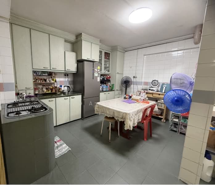 614 Choa Chu Kang Street 62, 614 Choa Chu Kang Street 62, 4 Bedrooms, 1,367 sqft, HDB Flat For Sale, by Linda Lee SG, 500150687 - Kitchen - PropertyGuru.com.sg