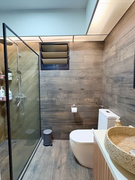 464A Bukit Batok West Avenue 8, 464A Bukit Batok West Avenue 8, 3 Bedrooms, 1,216 sqft, HDB Flat For Sale, by Sharique Tan, 500150696 - Bathroom - PropertyGuru.com.sg